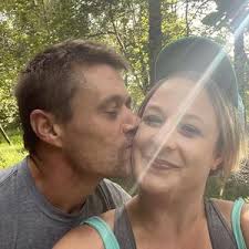 Allyson Wolfe and Charles Ostericher's Wedding Registry