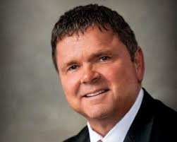 Ken Boyles, Former Bellman for Minnesota's St. Paul Hotel, Returns as  General Manager After 33 Years