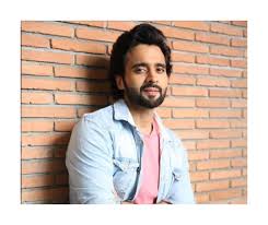 The film industry came together in big numbers to support him. Obra69njvaf Om