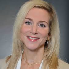 Cynthia Leonhardt's Instagram, Twitter & Facebook