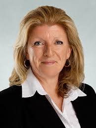 Rebecca Klass's Instagram, Twitter & Facebook