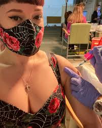 Amy Shira Teitel 1 Pic | Sex.com