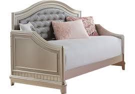 Exudes glamour in all situations. Sofia Vergara Petit Paris Champagne 2 Pc Twin Elites Home Decor