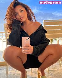 Vaninagood  pomponette Nude Leaks OnlyFans Photo 6 - Nudogram v2.1