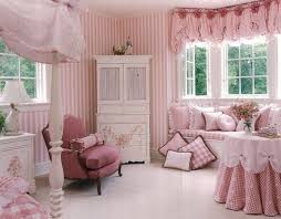 Pembe Genc Kiz Odasi Tasarimi Yatak Odasi Dekorasyon Fikirleri Kiz Odalari Ev Dekoru
