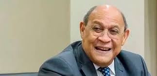 Rafael Santos Badía se perfila como próximo ministro de Educación