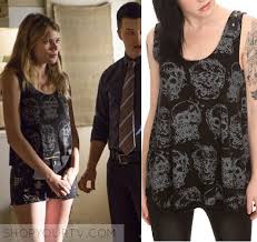 Shameless Season 5 Mandy S Skull Print Tank Shop Your Tv