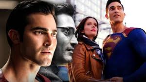 Superman & Lois: New Set Photos Reveal Tyler Hoechlin's Clark Kent & Heroic  Actions
