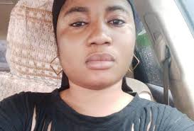 Mercy cynthia ginikachukwu popularly known as ada jesus who has been suffering from kidney complications has finally died. P69rr0ijetqd M