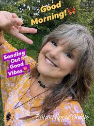 Good morning, Tribe!🌞 Sending you some good vibes this morning! Remember  to be kind and keep the peace when you can. Have a great day 💜🌼🦋🌷
