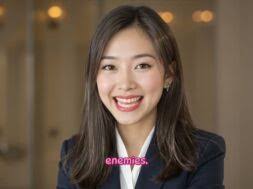 Grace Chee's Instagram, Twitter & Facebook