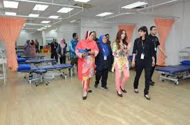 • all private medical clinics registered with the medical practice control section or cawangan kawalan amalan perubatan swasta (ckaps) providing primary care (up to 31st december 2011). Institut Sukan Negara On Twitter Sekitar Sesi Lawatan Pemeriksaan Premis Pusat Perubatan Sukan Negara Oleh Cawangan Kawalan Amalan Perubatan Swasta Kkmputrajaya Di Isn Bukit Jalil Teamisn Https T Co Afra3w4ime