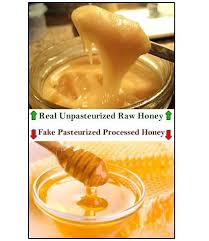 There Are Shocking Differences Between Raw Honey And The Processed Golden Honey Found In Grocery Retailers Raw Honey Honey Raw Food Recipes
