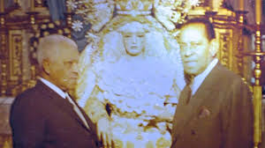 Una de las hermandades que irán forjando esta semana que se acerca (y que en sevilla se vive todo el año) es la conocida como de los negritos, que hunde sus raíces en la. Los Angelitos Negros De Machin Y La Semana Santa