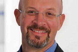 2021 Banking and Finance Visionaries: Trends and Updates