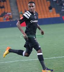 Read:lorch linked to natasha on romantic date! Thembinkosi Lorch In A Match Between Orlando Pirates Thembinkosi Lorch Images Download 441x500 Wallpaper Teahub Io