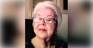 Glenna Brown's Instagram, Twitter & Facebook