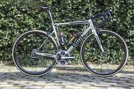Greg van avermaet stands out a mile away in any bike race, thanks to the custom gold paint job that adorns his helmet and frame after winning olympic gold in. Bmc 2017 Bikes Buy Clothes Shoes Online