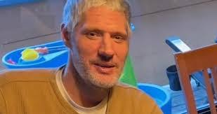 Ronald Lamb's Instagram, Twitter & Facebook