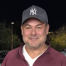 EL INAUDITO CASO DE LOS HERMANOS MONREAL EN EL FÚTBOL Sebastián, JoséPablo  y Diego son futbolistas profesionales, y los une una misma pasión que es el  fútbol, los hermanos Monreal son los