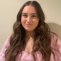 Isabelle Smart's Instagram, Twitter & Facebook