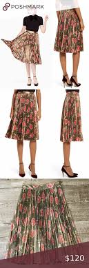 Kate Spade Hazy Rose Pleated Midi Skirt Floral 2 Kate Spade Hazy Rose Pleated Midi Skirt Floral 2 Size 2 Appr In 2020 Floral Midi Skirt Pleated Midi Skirt Midi Skirt