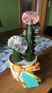 Geldgeschenk Zum Geburtstag Aus Einer Gurke Wird Ein Kaktus Geldgeschenke Geburtstag Geschenke Geldgeschenke