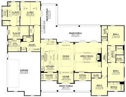 Farmhouse Style House Plan 4 Beds 3 5 Baths 3076 Sq Ft Plan 430 197 Farmhouse Style House Plans Modern Farmhouse Plans Farmhouse Style House
