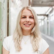 Roger Farrow's Instagram, Twitter & Facebook