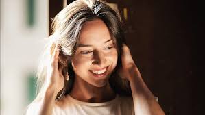 Autumn Leaves- Cover by Grace Giordano