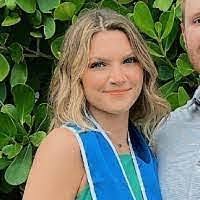 Jennifer Mingst's Instagram, Twitter & Facebook