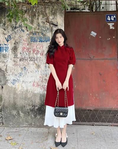 Audrey | ÁO DÀI CÁCH TÂN #2XX sẵn sàng nổ đơn chưa các bác ơi✨like và comment nhận ngay deal hời nè Áo dài nhung cách tân phối chân váy xếp li