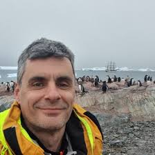 Hi, I've just bought my new Coros Apex 2 pro watches and I am really  disappointed regarding steps counter. If I want to be sure that the step  counter is activated, I