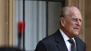 Es soll prinz philips ausdrücklicher wunsch gewesen sein, dass. Fruh Alleine Gelassen So Schwer War Prinz Philips Kindheit Promiflash De