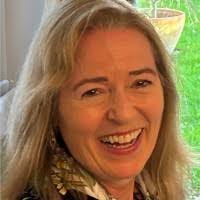 Donna Puffer's Instagram, Twitter & Facebook