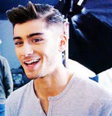 Funny Gifs : zayn malik hunt Gif