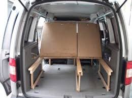 Grusst Euch Erinnert Sich Noch Jemand An Meinen Letztjahrigen Beitrag Https Www Campen De Camping Busse Kastenw Camping Box Camping Ausbau Camping Zubehor