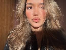 Genesis Matos's Instagram, Twitter & Facebook