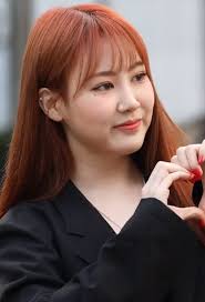 Sedangkan hobi dari jimin sendiri adalah. Jamie Penyanyi Wikipedia Bahasa Indonesia Ensiklopedia Bebas