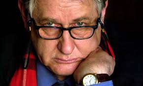 Bob Ellis, prolific writer and former Labor speechwriter, dies aged 73