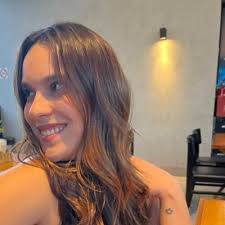 Bruna Weber (@brunaweber_)