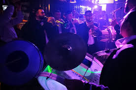 The station plays folk music you love while striving to keep up with the desires of its listeners. The Vesela Druzina Orkestar Fascinating Sounds Of Davul