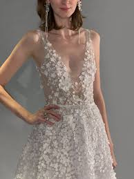 Check spelling or type a new query. Gigi V Mira Zwillinger Hochzeitskleid Kleider Hochzeit