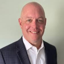 Lisa Ronk's Instagram, Twitter & Facebook