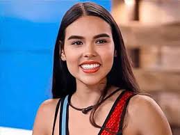 Maureen Matos (@maureenlandia)