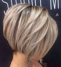 Use a smaller curling barrel for those longer pieces in the front to frame your short bob haircuts look amazing on ladies with thick hair because of how voluminous they are. Pin On Beauty And Hair