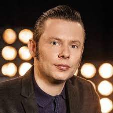In het vijfde seizoen van the voice van vlaanderen sleepte callier als coach nog een overwinning in de wacht met luka cruysberghs. Alex Callier Alexcalliertvvv Twitter