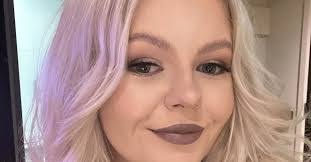 Courtney Pledger's Instagram, Twitter & Facebook