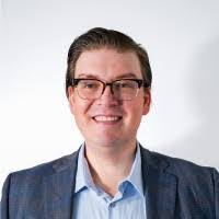 Christopher Cartmill's Instagram, Twitter & Facebook