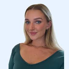 Megan Hammes's Instagram, Twitter & Facebook